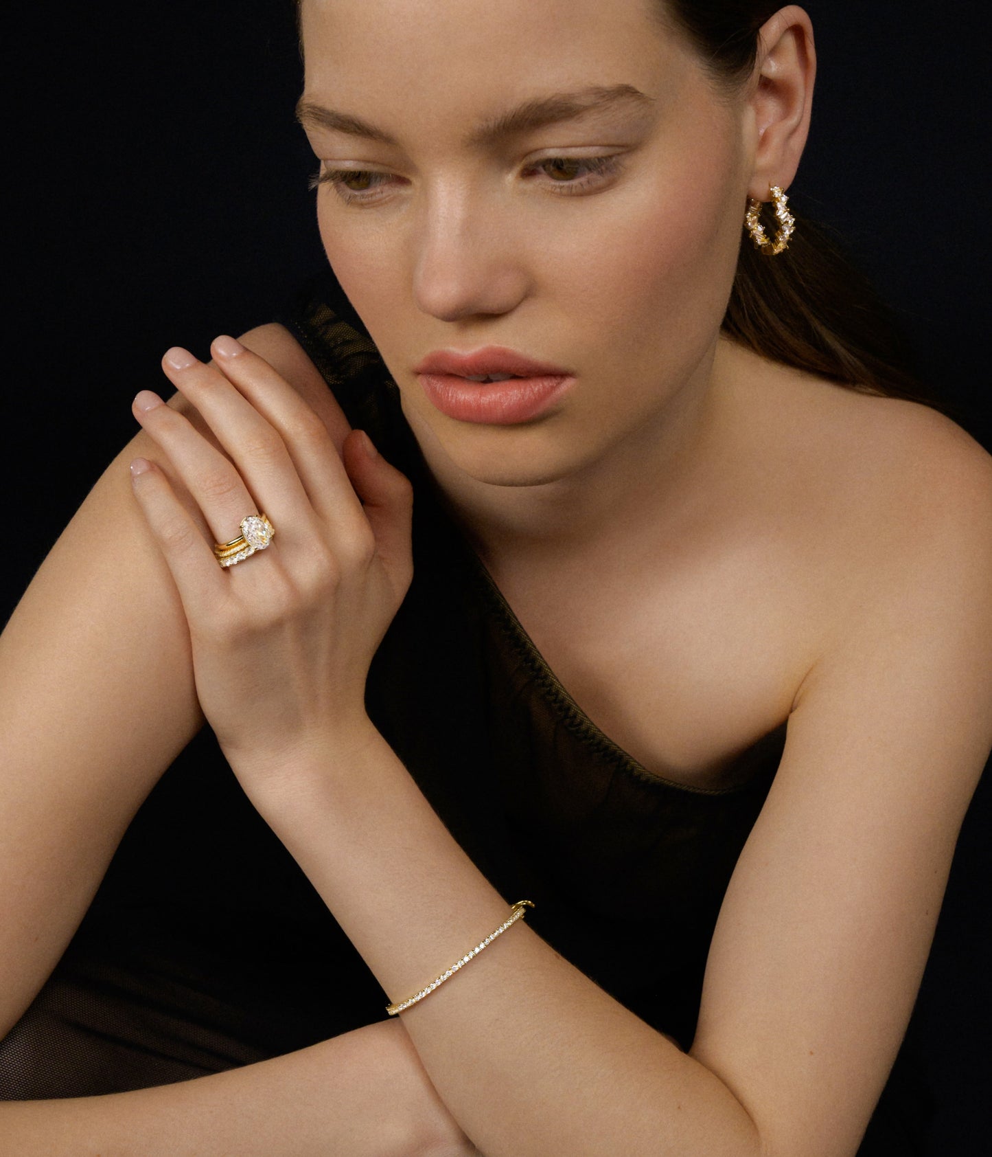 Ovale Solitaire Ring – 14K Goud