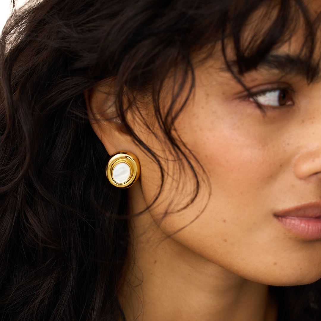 Oorbellen met knop | 18k Goud