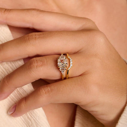 Verpulverd IJs Vierkante Ring – 14K Goud