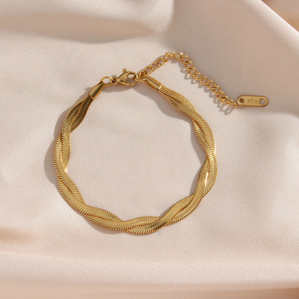 Twisted armband | 18K Goud 4mm